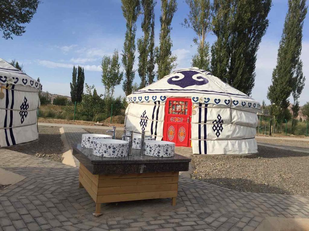 Kaoshan Tent Zhangye Luaran gambar